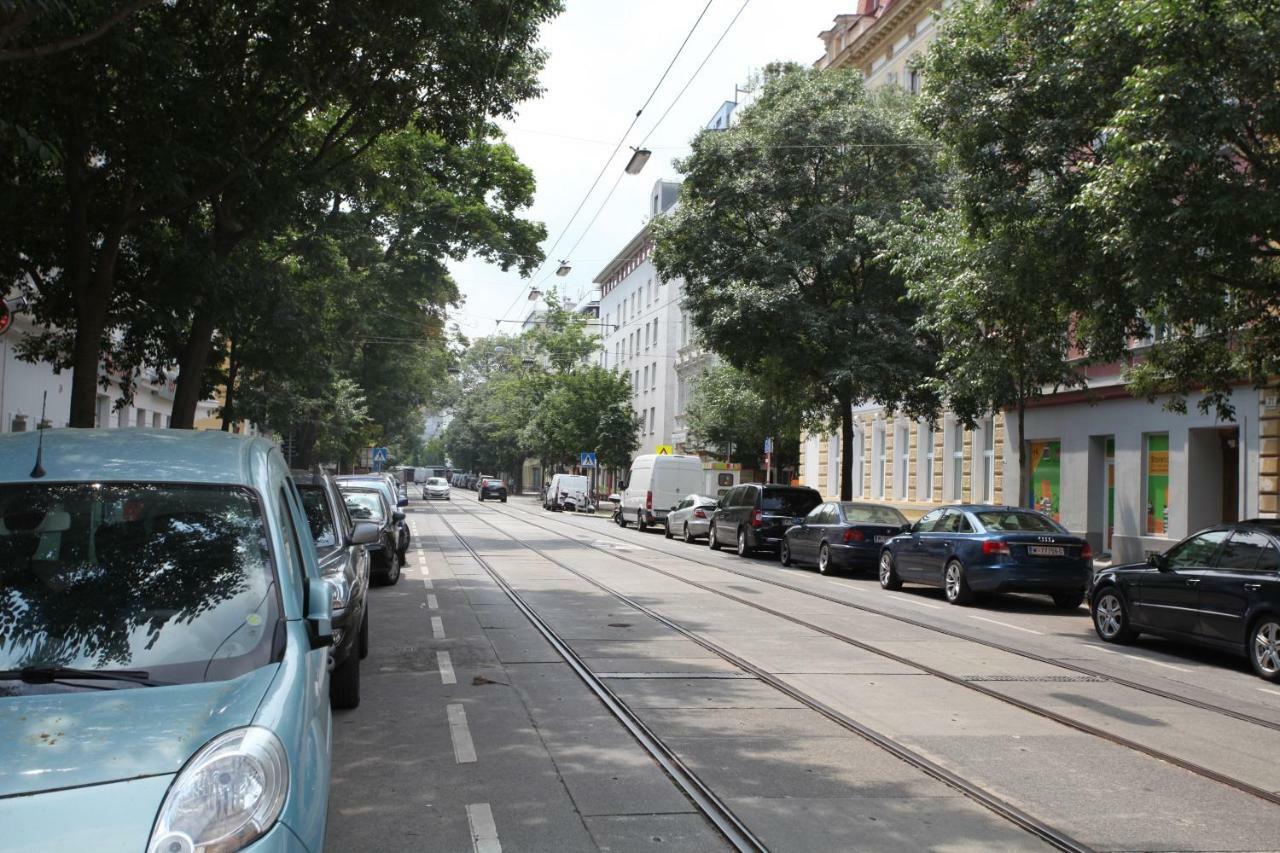 Casa Nostra - Ruhige Stadtwohnung Mit Balkon Wien Ngoại thất bức ảnh