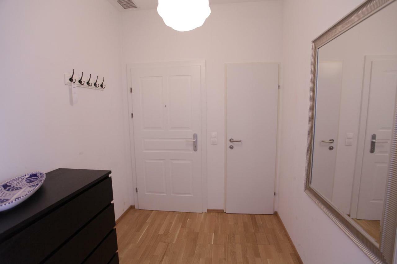 Casa Nostra - Ruhige Stadtwohnung Mit Balkon Wien Ngoại thất bức ảnh